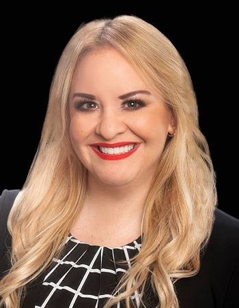 Gloria &nbsp; Mendoza Headshot